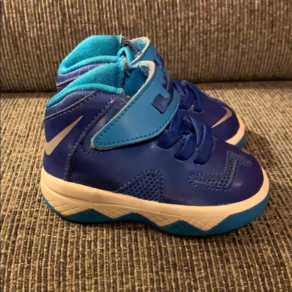 Blue Lebrons - Picture 2 of 4